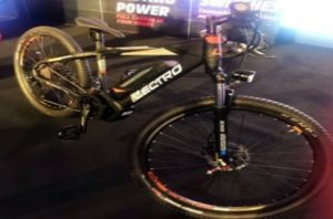 hero and yamaha cycle