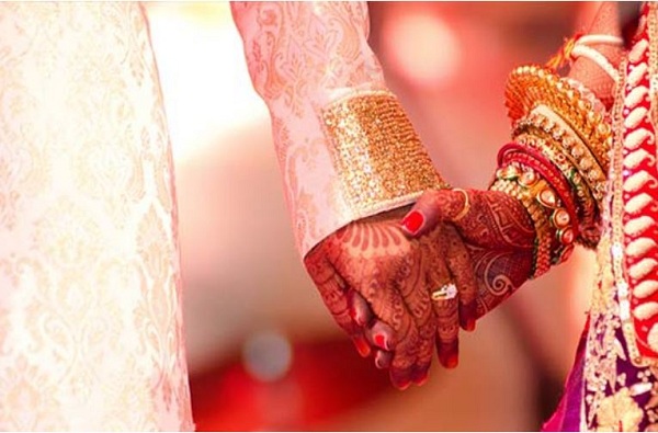 Bride Fled with Boyfriend