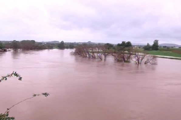 Kolhapur Chikhali Villagers Migration
