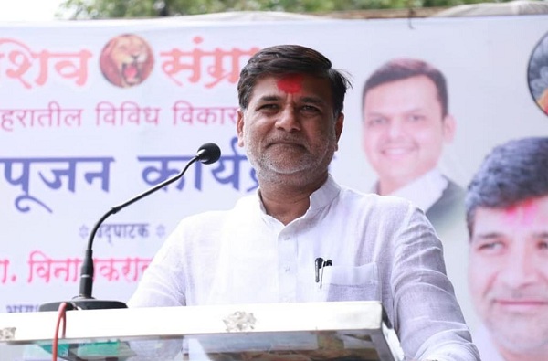 Vinayak Mete criticised CM Uddhav Thackeray