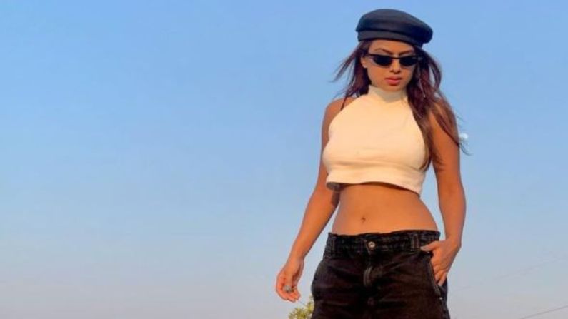 Nia Sharma, Photo