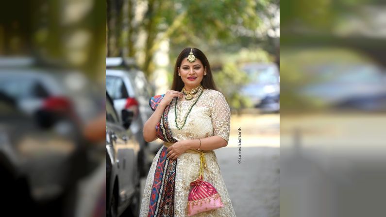 Megha Dhade, Photo