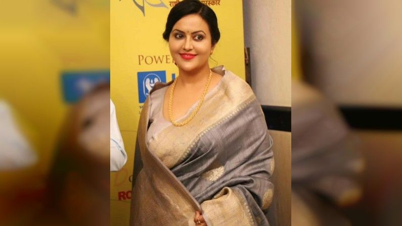 Amruta Fadnavis, Photos