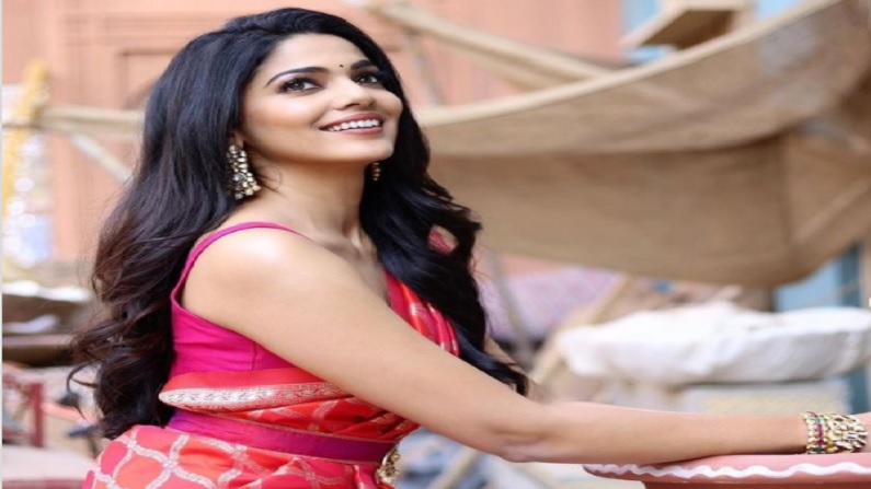 pooja savant 9
