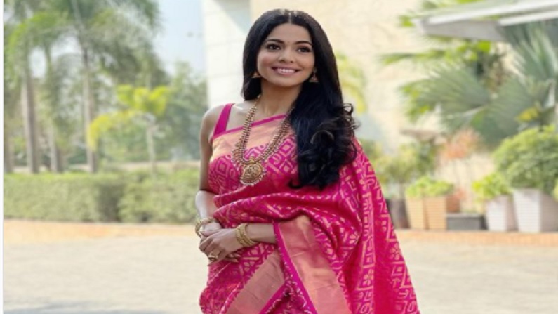 pooja sawant 8