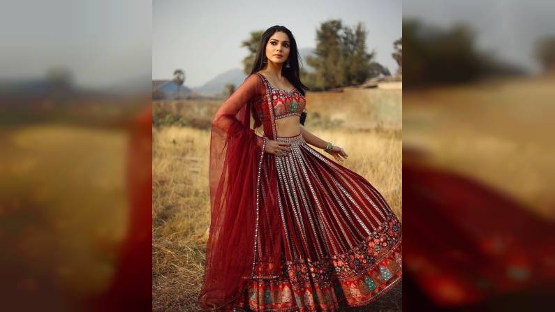 Pooja Sawant, Photo
