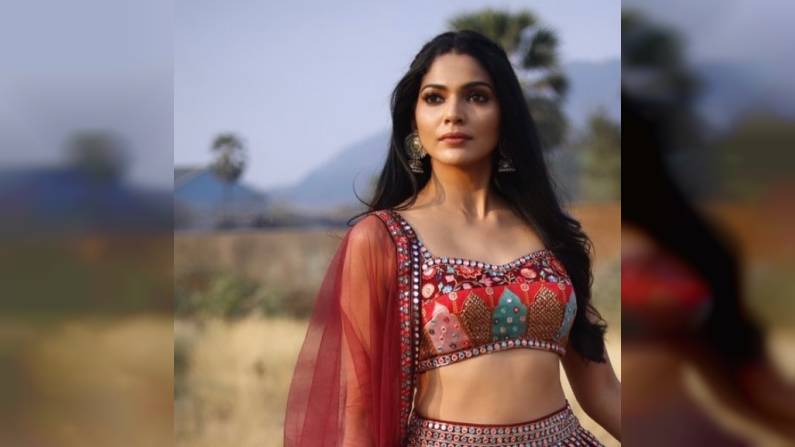 Pooja Sawant, Photo