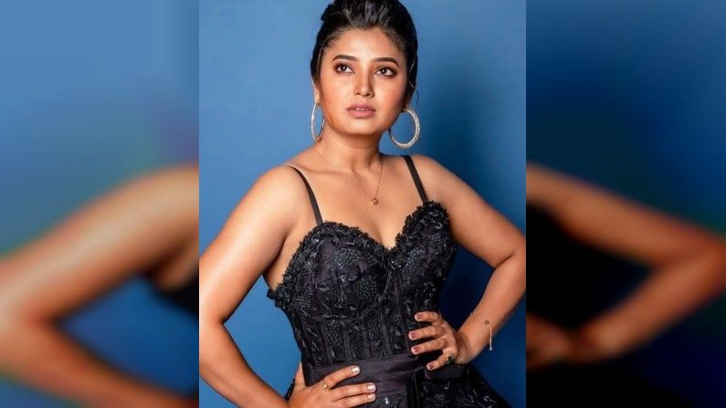 Prajakta Mali, Photos
