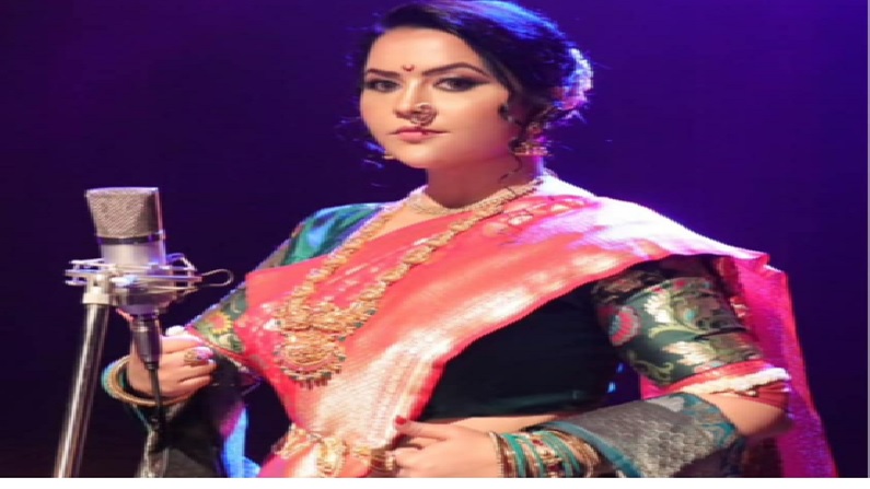 Amruta Fadnavis Womens Day Song