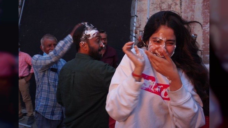 Janhavi Kapoor, Photo