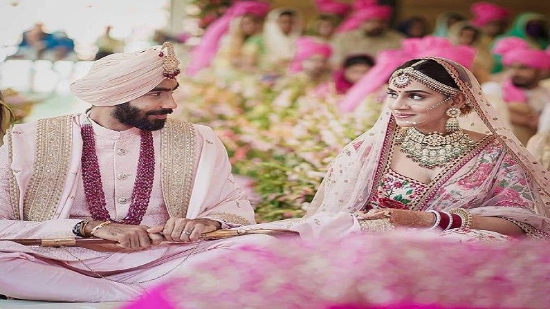 jasprit bumrah, sanjana ganesan, jasprit bumrah wife, sanjana ganesan husband, cricketer Jasprit Bumrah, Sports anchor Sanjana Ganesan, goa, jasprit bumrah marriage, sanjana ganesan marriage,