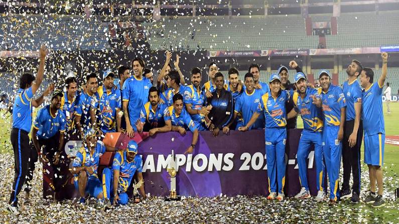 cricket, road safety world series, virender sehwag, India legends, irfan pathan, yusuf pathan, pathan brothers, India Legends vs Sri Lanka Legends Final,