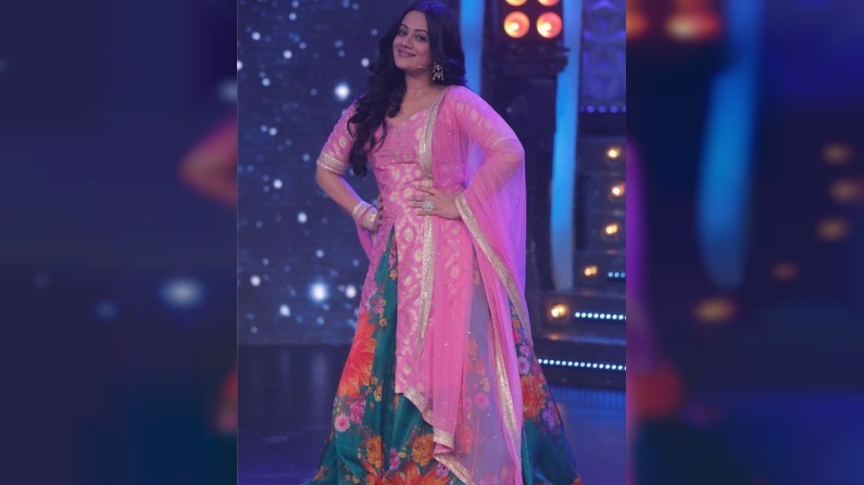 Spruha Joshi
