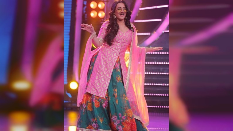Spruha Joshi