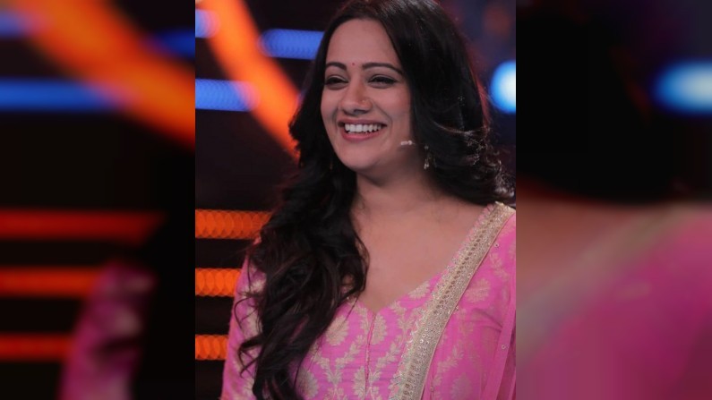 Spruha Joshi