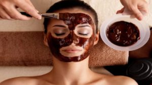 Skin care : 'हे' घरगुती उपाय करा आणि चेहऱ्याच्या सर्व समस्या दूर करा, वाचा याबद्दल अधिक !