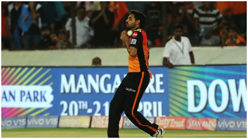 IPL 2021, IPL, MI vs SRH, SRH vs MI, Head to Head Records, Mumbai Indians, Sunrisers Hyderabad, Kieron Pollard, bhuvneshwar kumar, David Warner, Jasprit Bumrah, Rohit Sharma, Ipl 2021 Today Match,