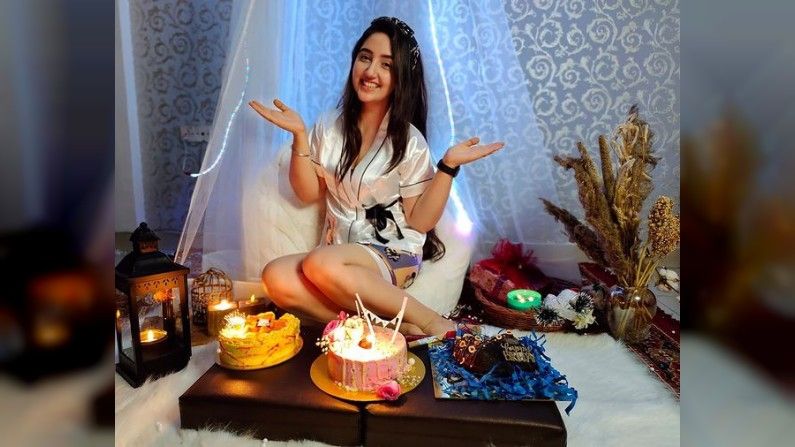 Ashnoor Kaur