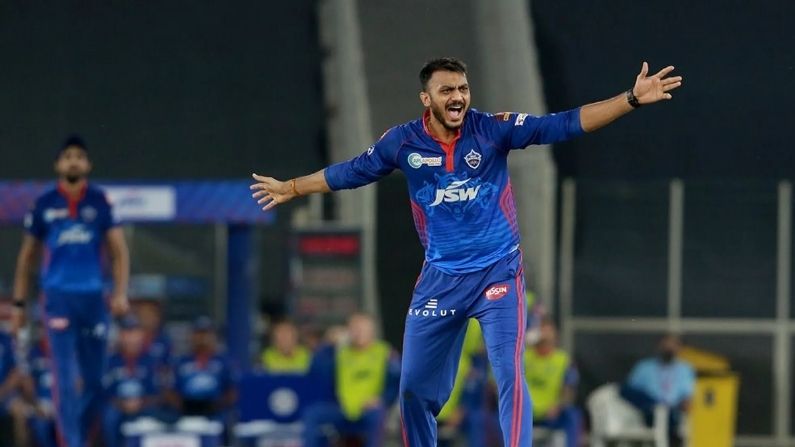 Devdutt Padikkal, Nitish rana, Axar Patel, Daniel Sams, Varun Chakravarthy, sandeep warrier, ipl, ipl 2021, corona in ipl 2021, ipl in india, corona positive player in ipl 2021,