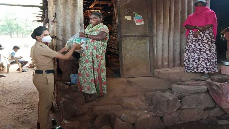 Raigad Police Helping hands