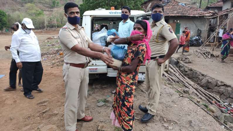Raigad Police Helping hands