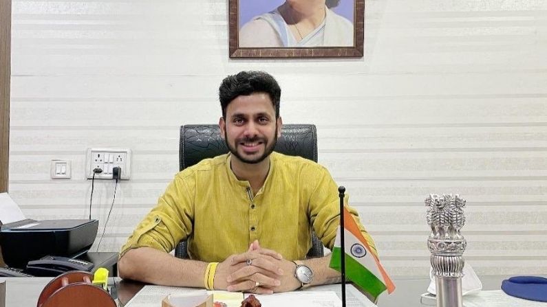 chetan chauhan, navjot singh sidhu, Mohammad Azharuddin, Mohammad Kaif, vijender singh, Rajyavardhan Rathod, Gautam Gambhir, Yogeshwar Dutt, Manoj Tiwary, Sandeep Singh, Sports, Politics,