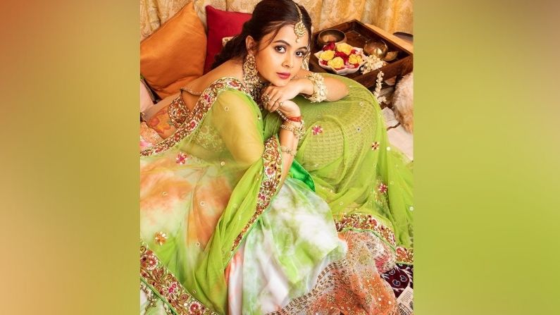 Devoleena Bhattacharjee 6