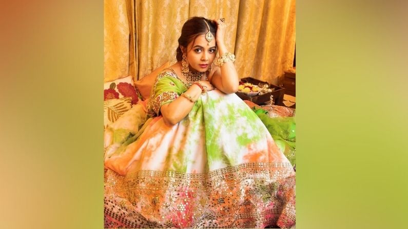 Devoleena Bhattacharjee 6