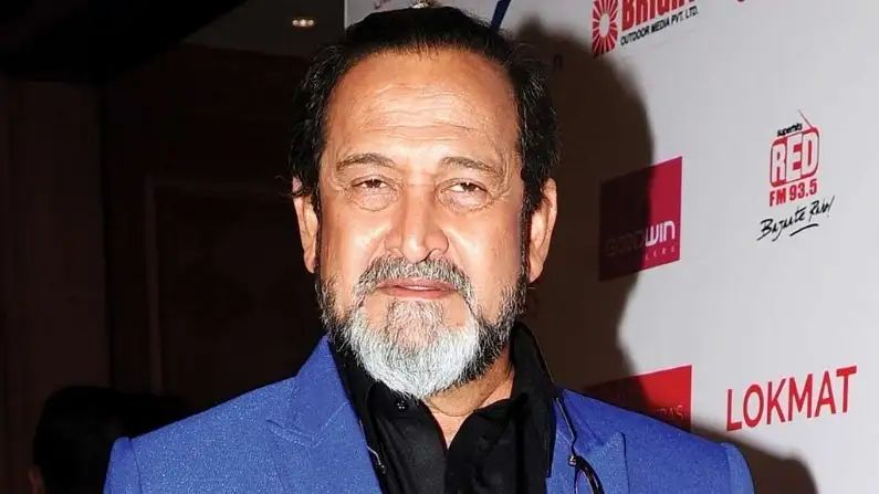 Cricketer Actor Mahesh Manjrekar trained by Ramakant Acharekar kapil Dev lalchand Rajput