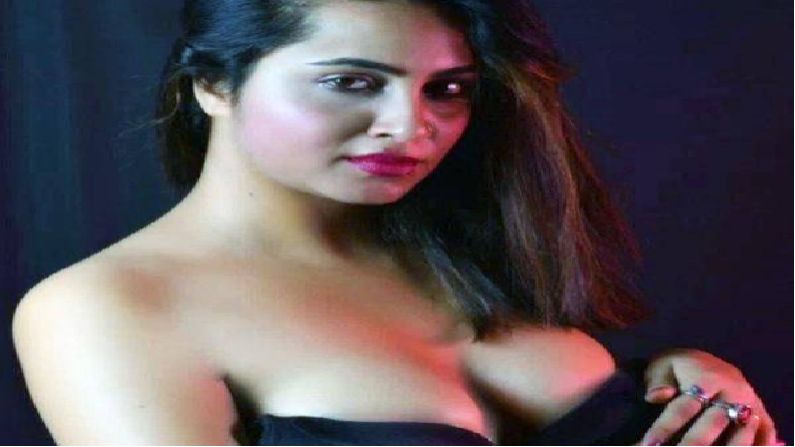 I Am Waiting For life partner Says Model Arshi khan