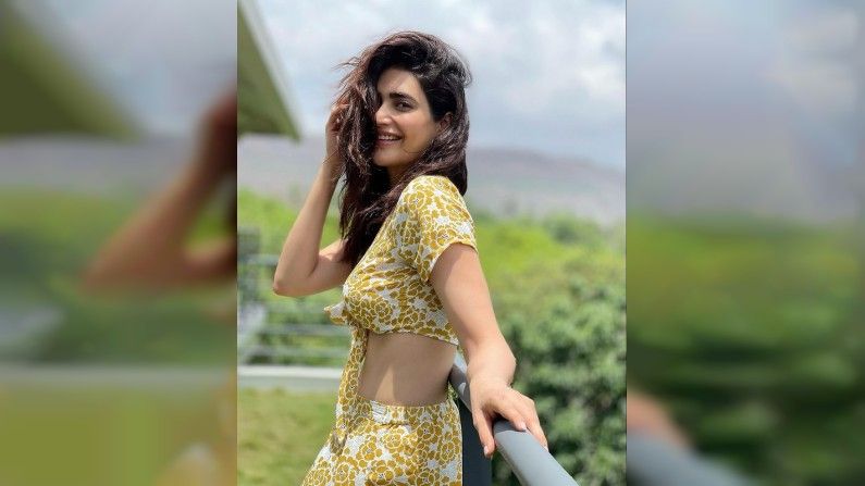 bollywood Actress Karishma Tanna