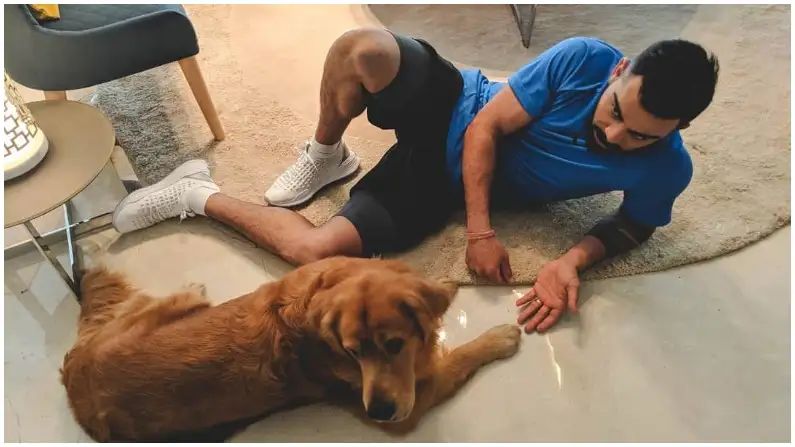 Virat kohli Anushka Sharma mumbai home see photos