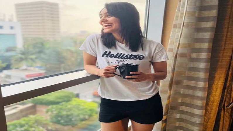 Indian Women Crickter harleen Deol Cricket Career