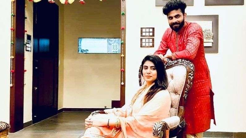 Rivaba-Jadeja-and-his-wife-1
