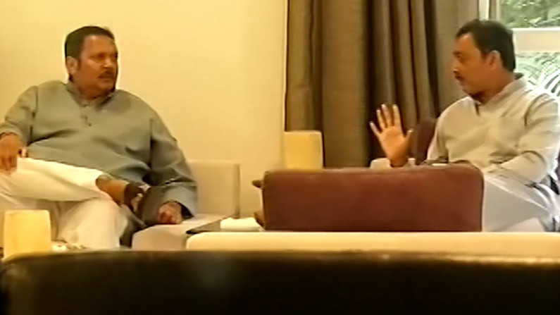  Discussion Between Sambhaji Chhatrapati and Udayanraje  Bhosale 
