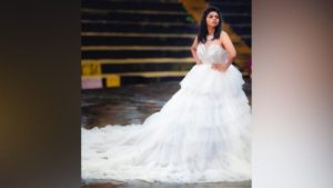 Photo : अभिनेत्री ऋतुजा बागवेचं नवं फोटोशूट, वेडिंग गाऊन परिधान करत शेअर केले खास फोटो